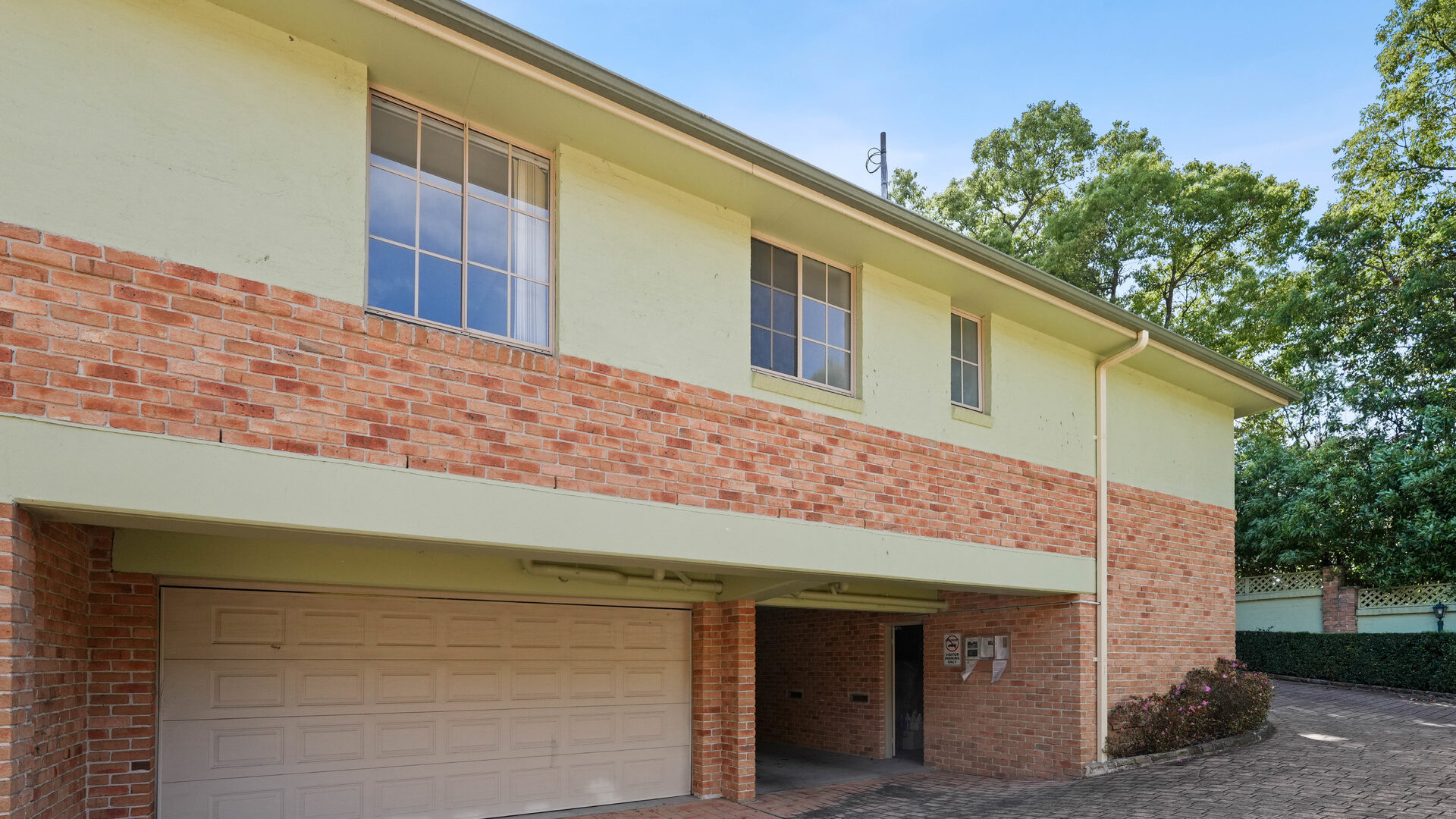 Auction - 1/16 Hillside Crescent - New Property in Epping - Real Estate by Betty Ockerlander