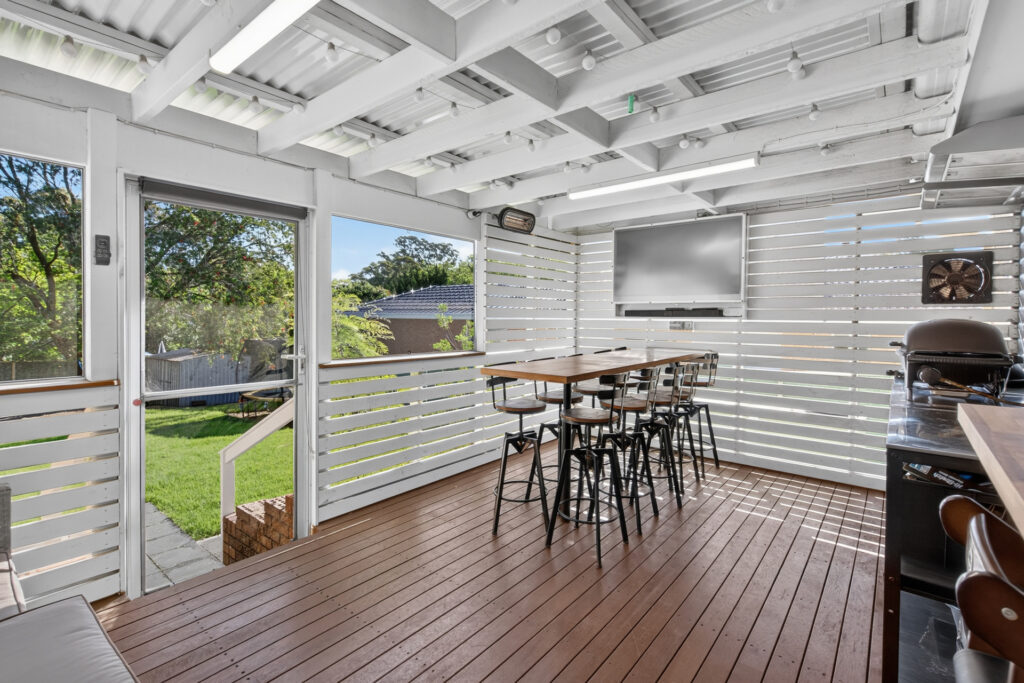 Auction - 32 Madeira Avenue - New Property in Kings Langley - Real Estate by Kim McChlery
