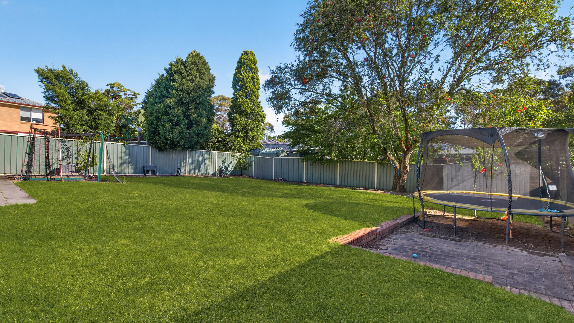 Auction - 32 Madeira Avenue - New Property in Kings Langley - Real Estate by Kim McChlery