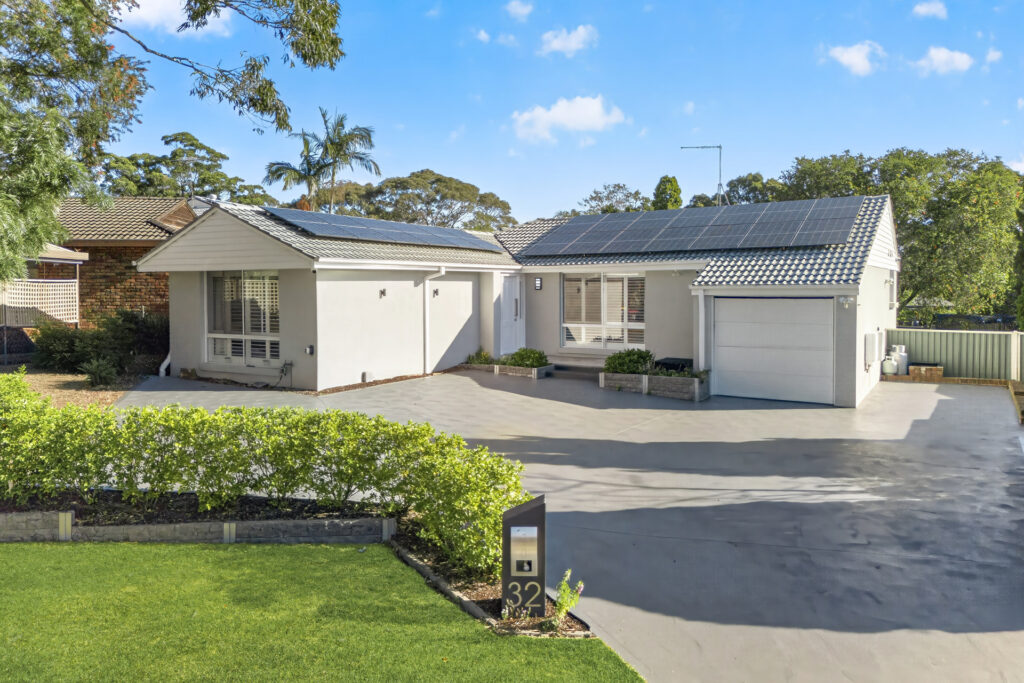 Auction - 32 Madeira Avenue - New Property in Kings Langley - Real Estate by Kim McChlery