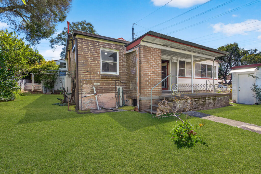 For Sale - 34 Cox Street - New Property in South Windsor - Real Estate by Seb Saggu