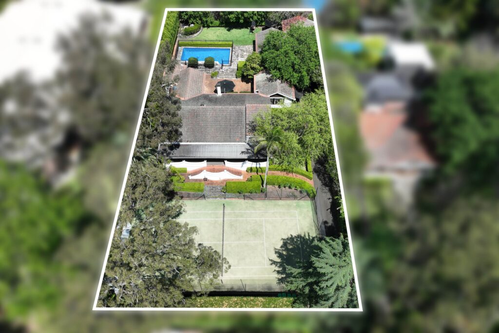 Auction - 30 The Crescent - New Property in Cheltenham - Real Estate by Belinda Hill