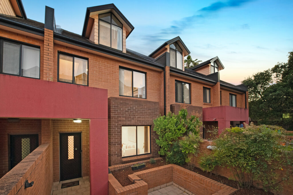Auction - 10/210 Pennant Hills Road - New Property in Oatlands - Real Estate by Jamie Benjamin