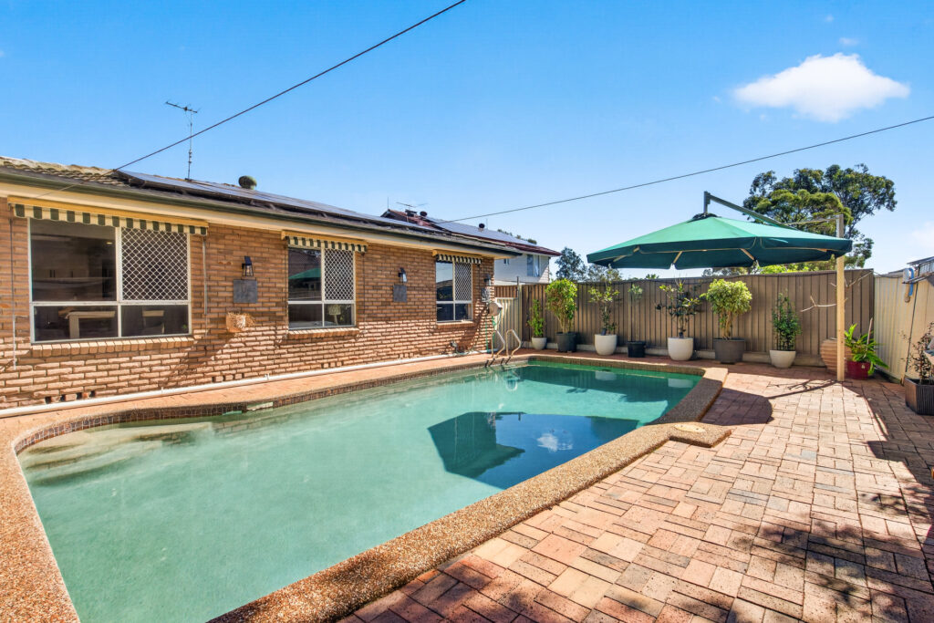 Auction - 13 Hull Place - New Property in Seven Hills - Real Estate by Kim McChlery