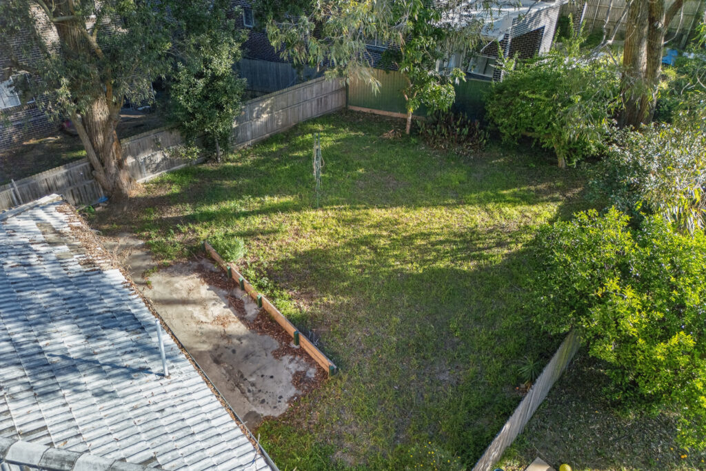 Auction - 1 Brand Street - New Property in Dundas Valley - Real Estate by Sandra Aquilina
