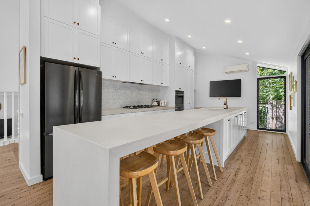 Auction - 62 Kedumba Crescent - New Property in Turramurra - Real Estate by Alastair Kivell