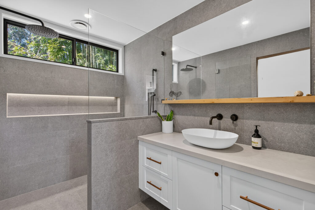 Auction - 62 Kedumba Crescent - New Property in Turramurra - Real Estate by Alastair Kivell