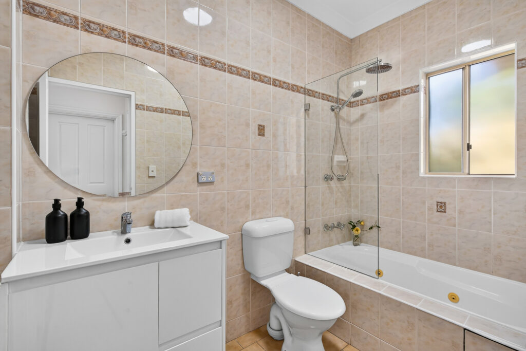 Auction - 4/25 Parkside Lane - New Property in Westmead - Real Estate by Amit Nayak