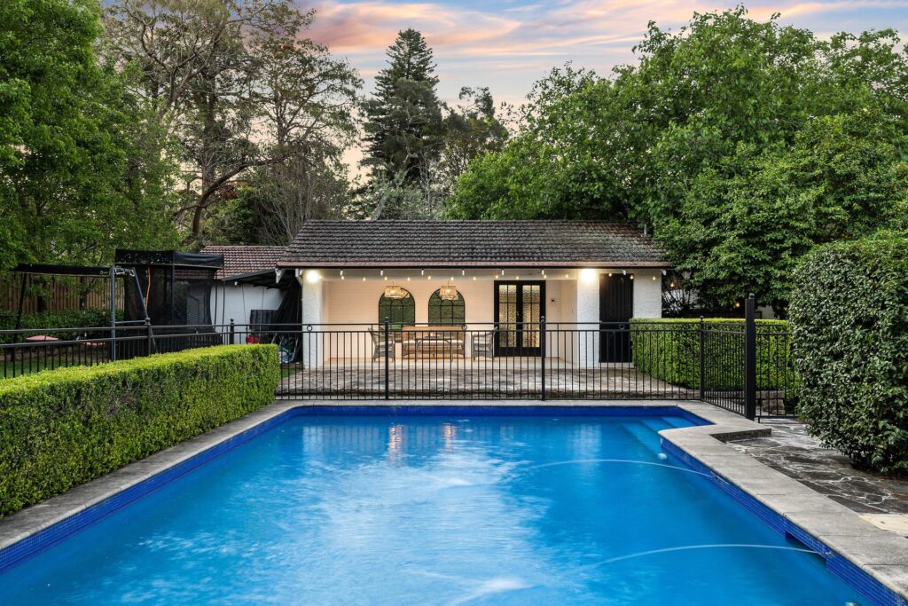 Auction - 30 The Crescent - New Property in Cheltenham - Real Estate by Belinda Hill