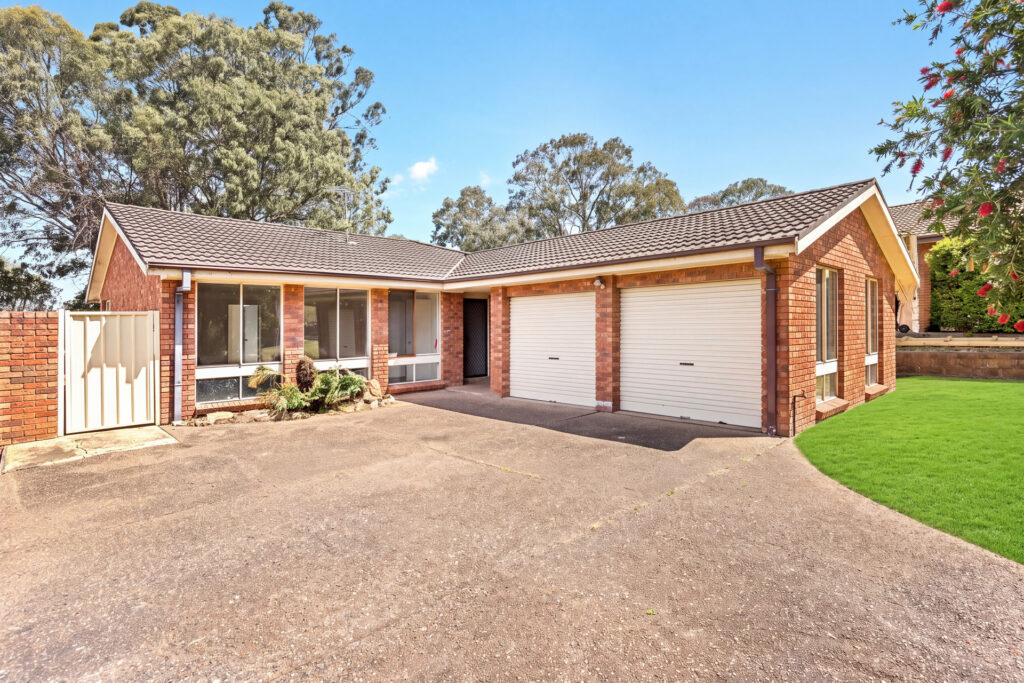 Auction - 28 Edgeware Road - New Property in Prospect - Real Estate by Monique Layoun