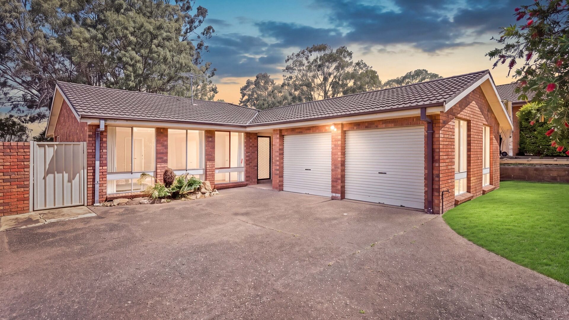 Auction - 28 Edgeware Road - New Property in Prospect - Real Estate by Monique Layoun