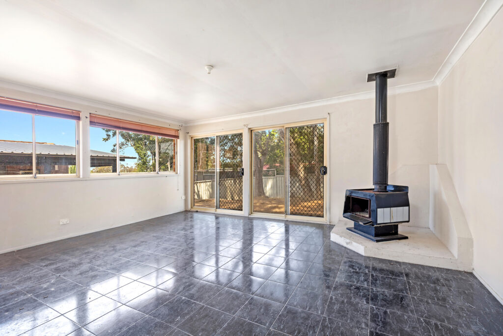 Auction - 28 Edgeware Road - New Property in Prospect - Real Estate by Monique Layoun