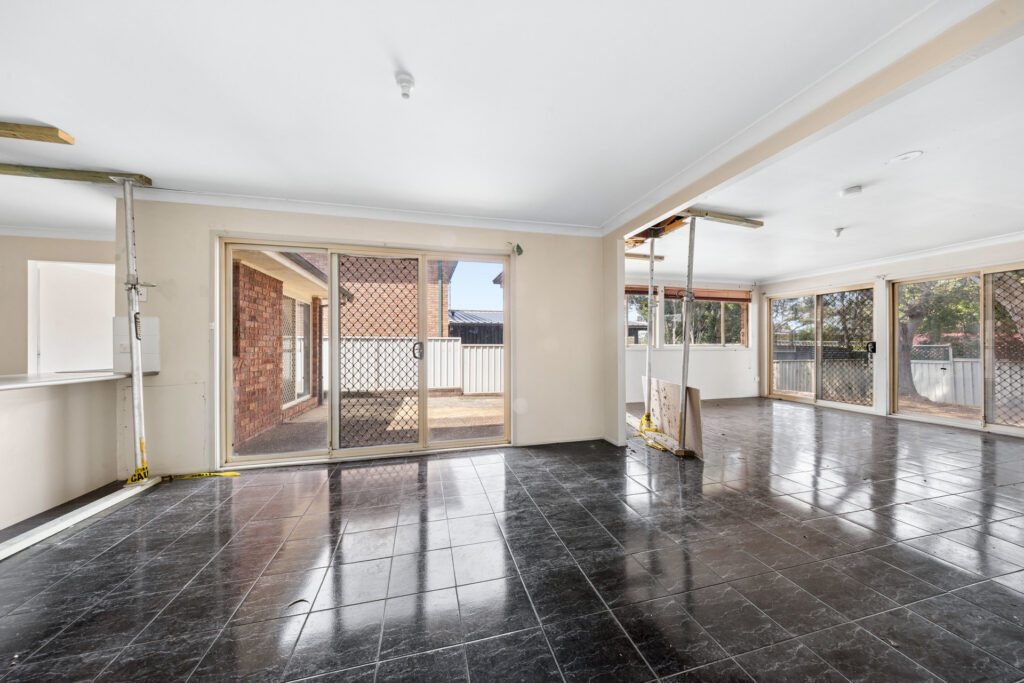 Auction - 28 Edgeware Road - New Property in Prospect - Real Estate by Monique Layoun
