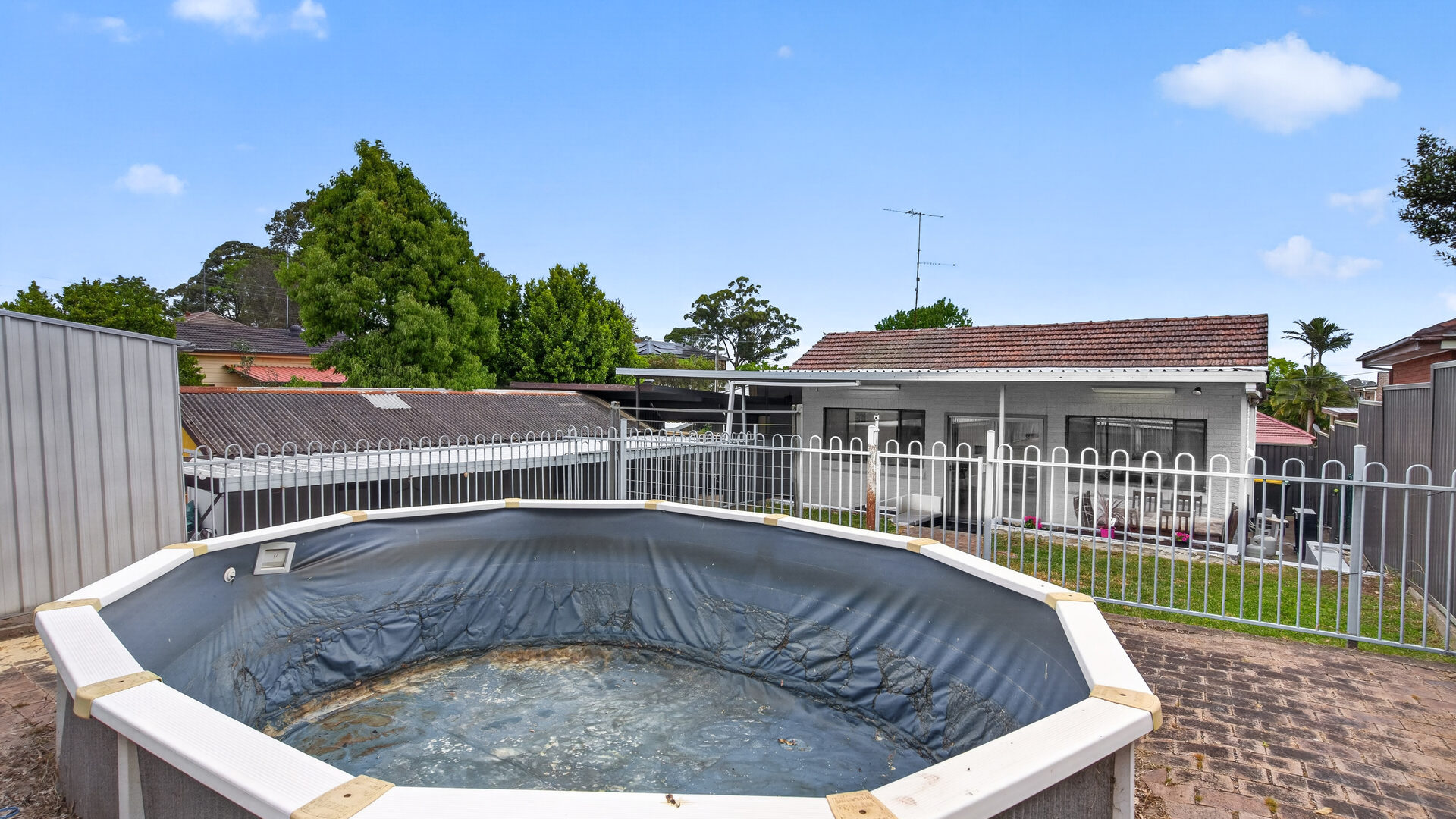 Auction - 35 Yvonne Street - New Property in Seven Hills - Real Estate by Monique Layoun