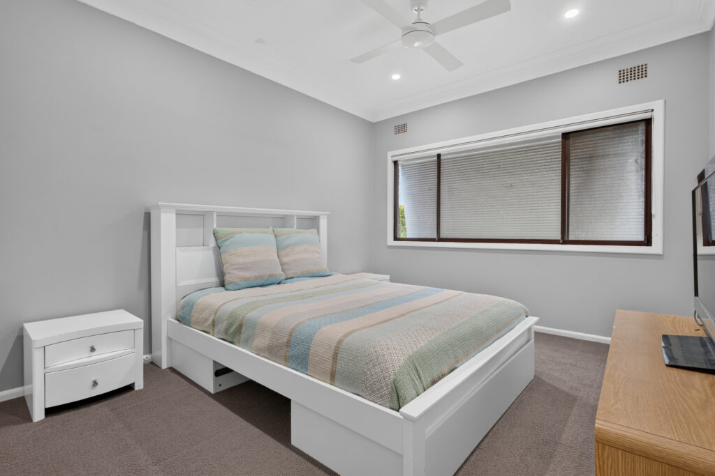 Auction - 35 Yvonne Street - New Property in Seven Hills - Real Estate by Monique Layoun