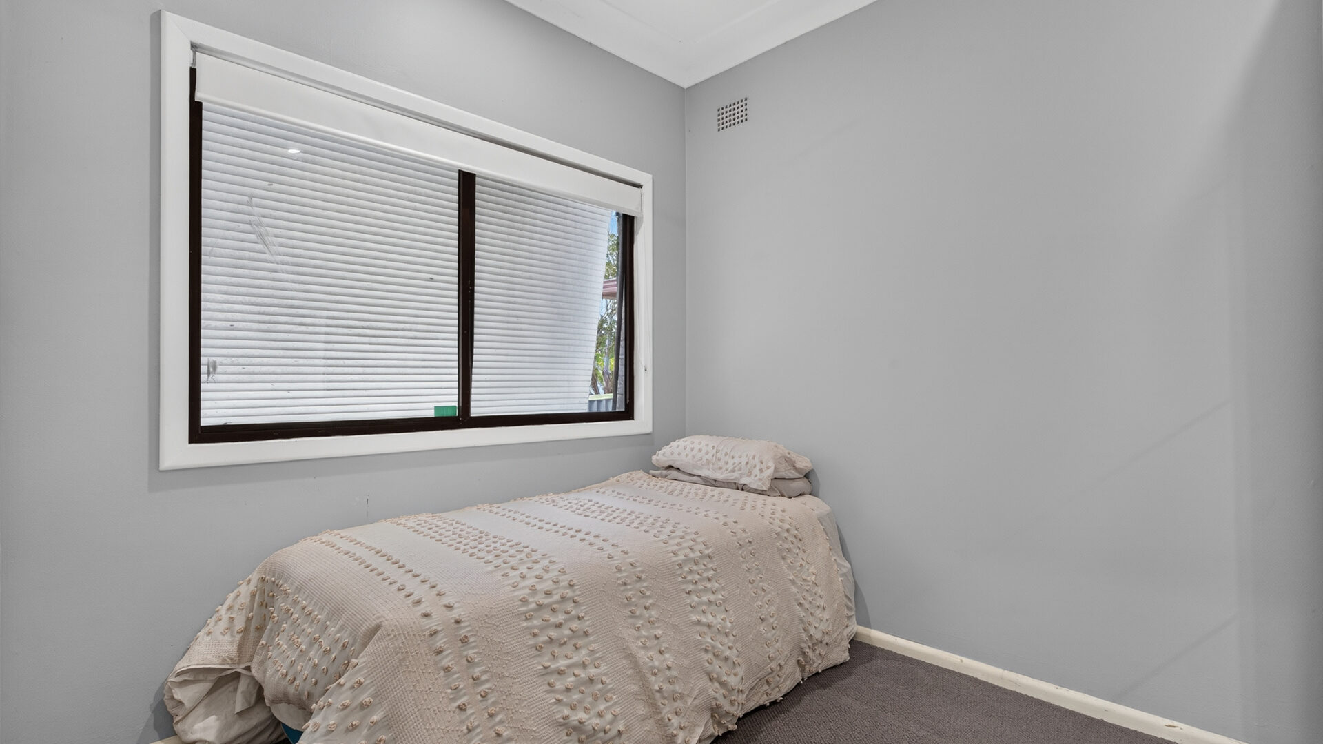Auction - 35 Yvonne Street - New Property in Seven Hills - Real Estate by Monique Layoun