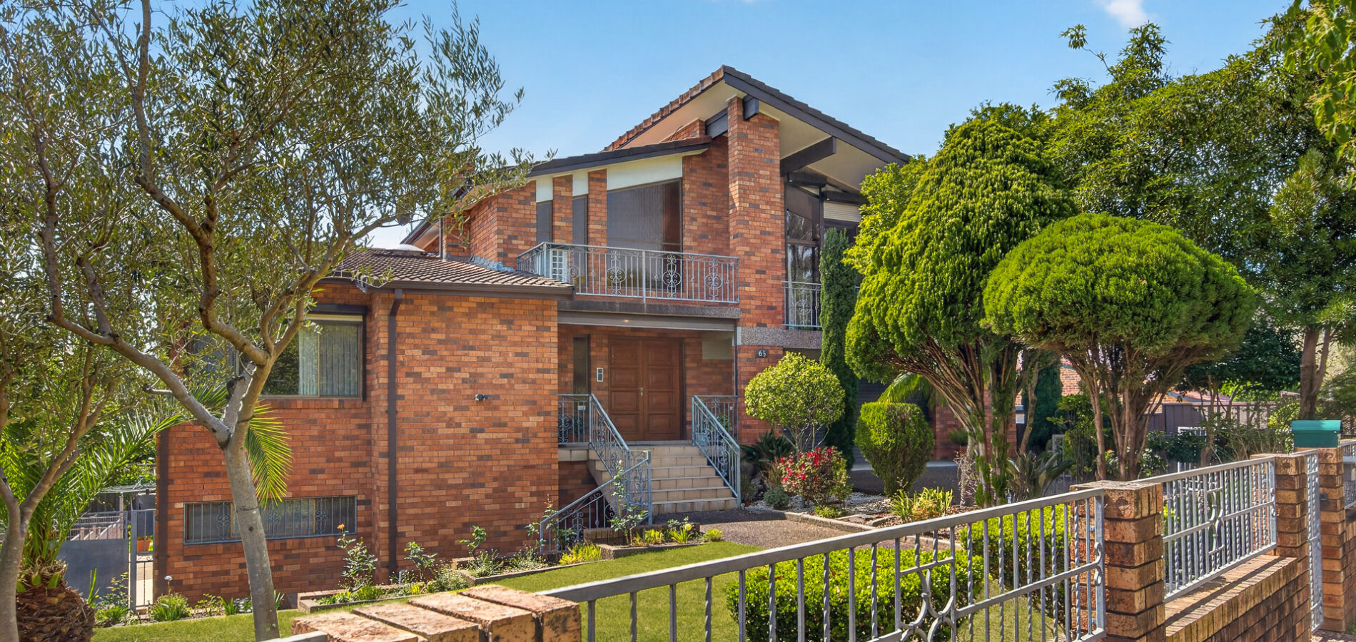 For Sale - 65 Solander Road - New Property in Kings Langley - Real Estate by Kim McChlery