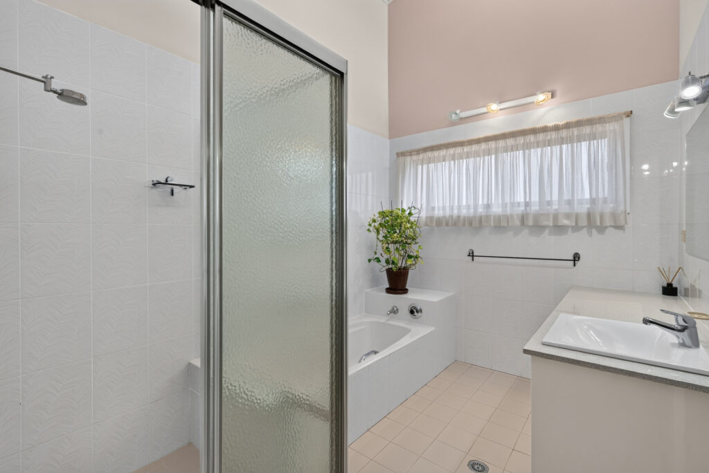 For Sale - 65 Solander Road - New Property in Kings Langley - Real Estate by Kim McChlery