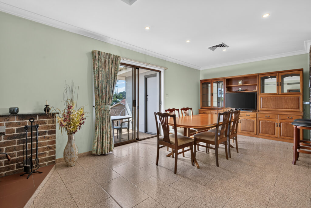 For Sale - 65 Solander Road - New Property in Kings Langley - Real Estate by Kim McChlery