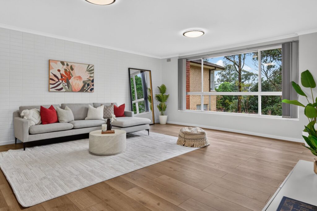 Auction - 6 Jesmond Crescent - New Property in Beecroft - Real Estate by Kenny Li