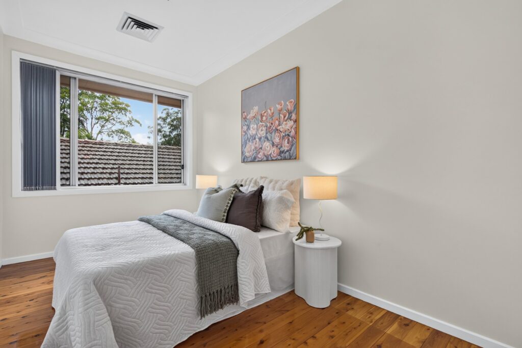 Auction - 6 Jesmond Crescent - New Property in Beecroft - Real Estate by Kenny Li