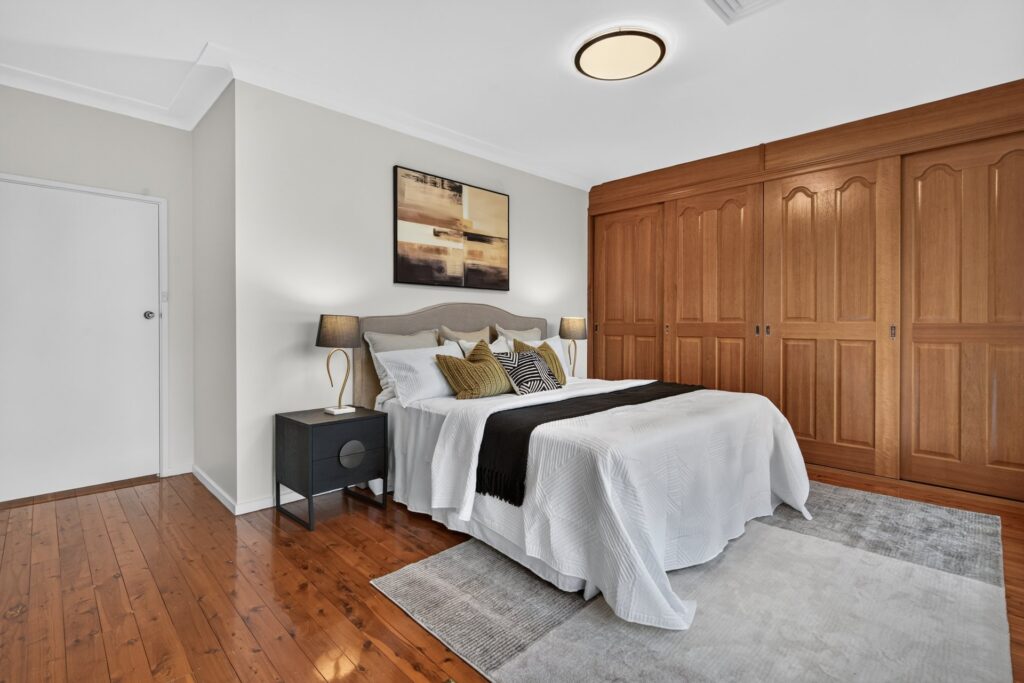 Auction - 6 Jesmond Crescent - New Property in Beecroft - Real Estate by Kenny Li
