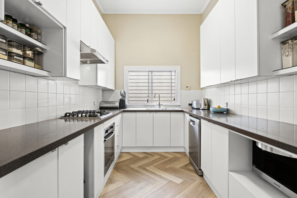 Auction - 86 Norfolk Road - New Property in North Epping - Real Estate by Betty Ockerlander