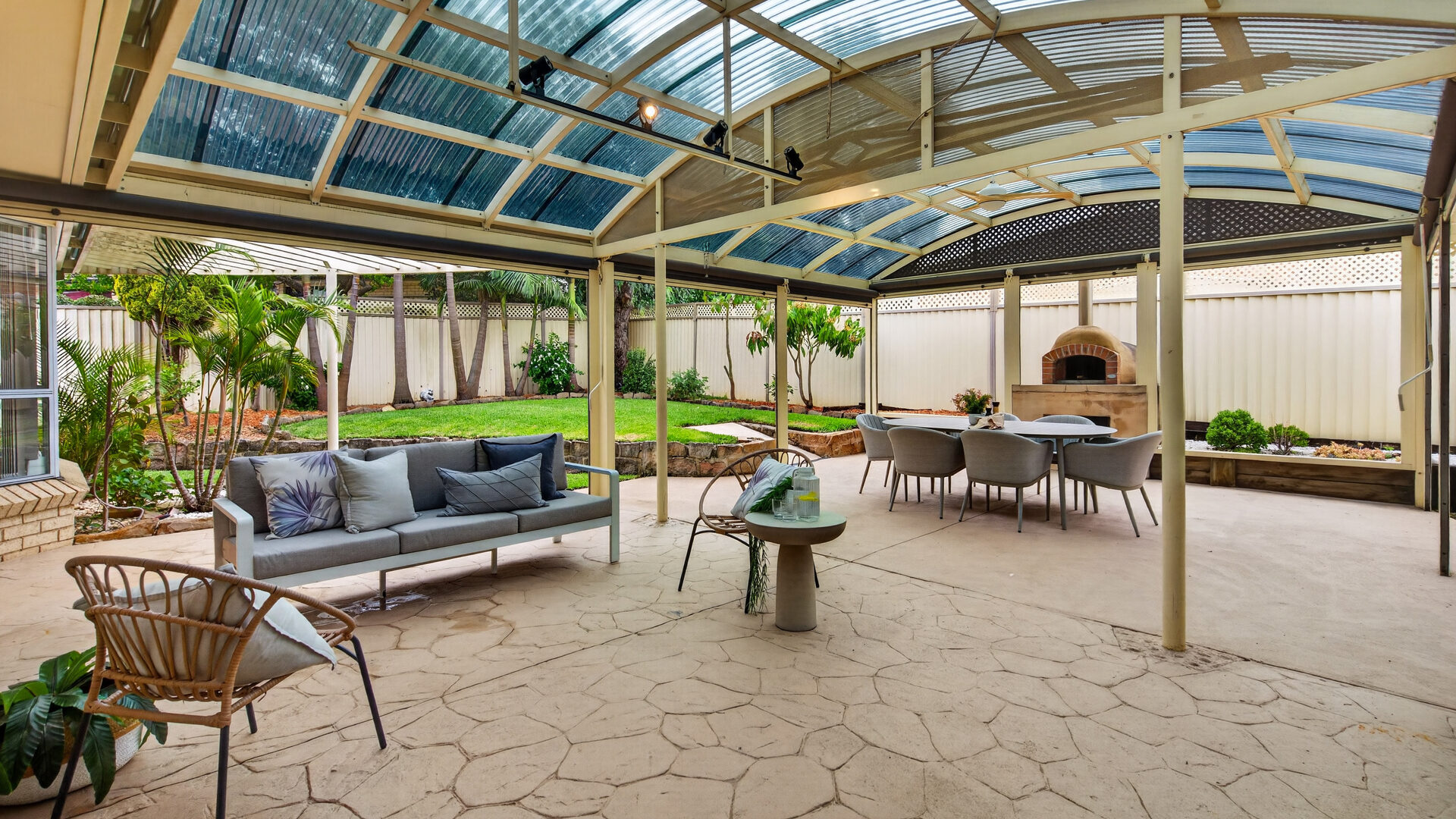 Auction - 227 Glenwood Park Drive - New Property in Glenwood - Real Estate by Ruma Mundi