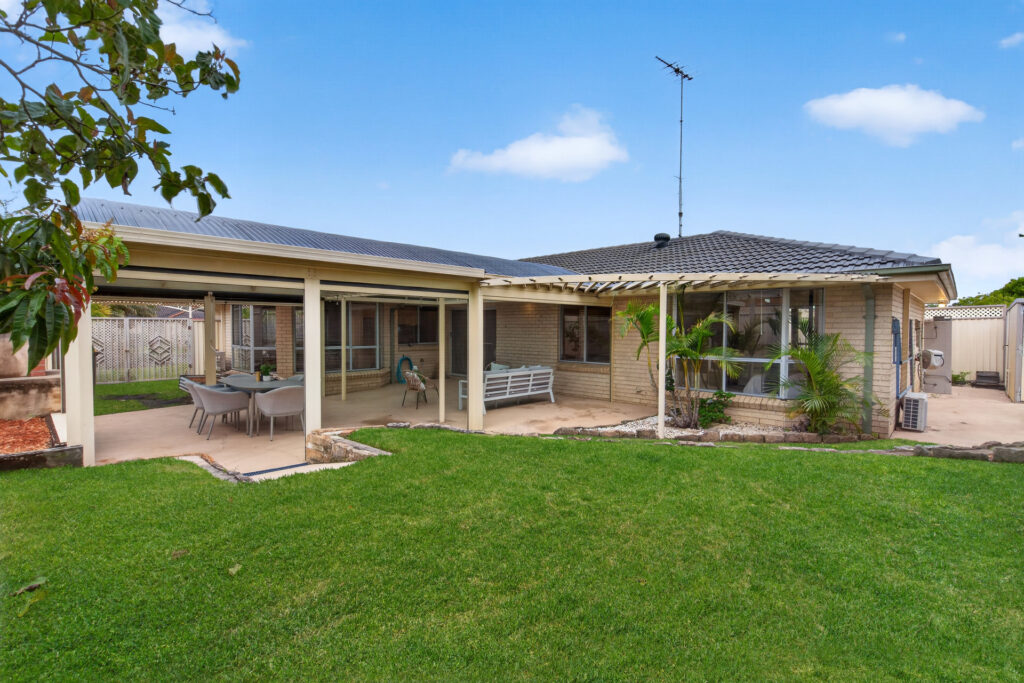 Auction - 227 Glenwood Park Drive - New Property in Glenwood - Real Estate by Ruma Mundi
