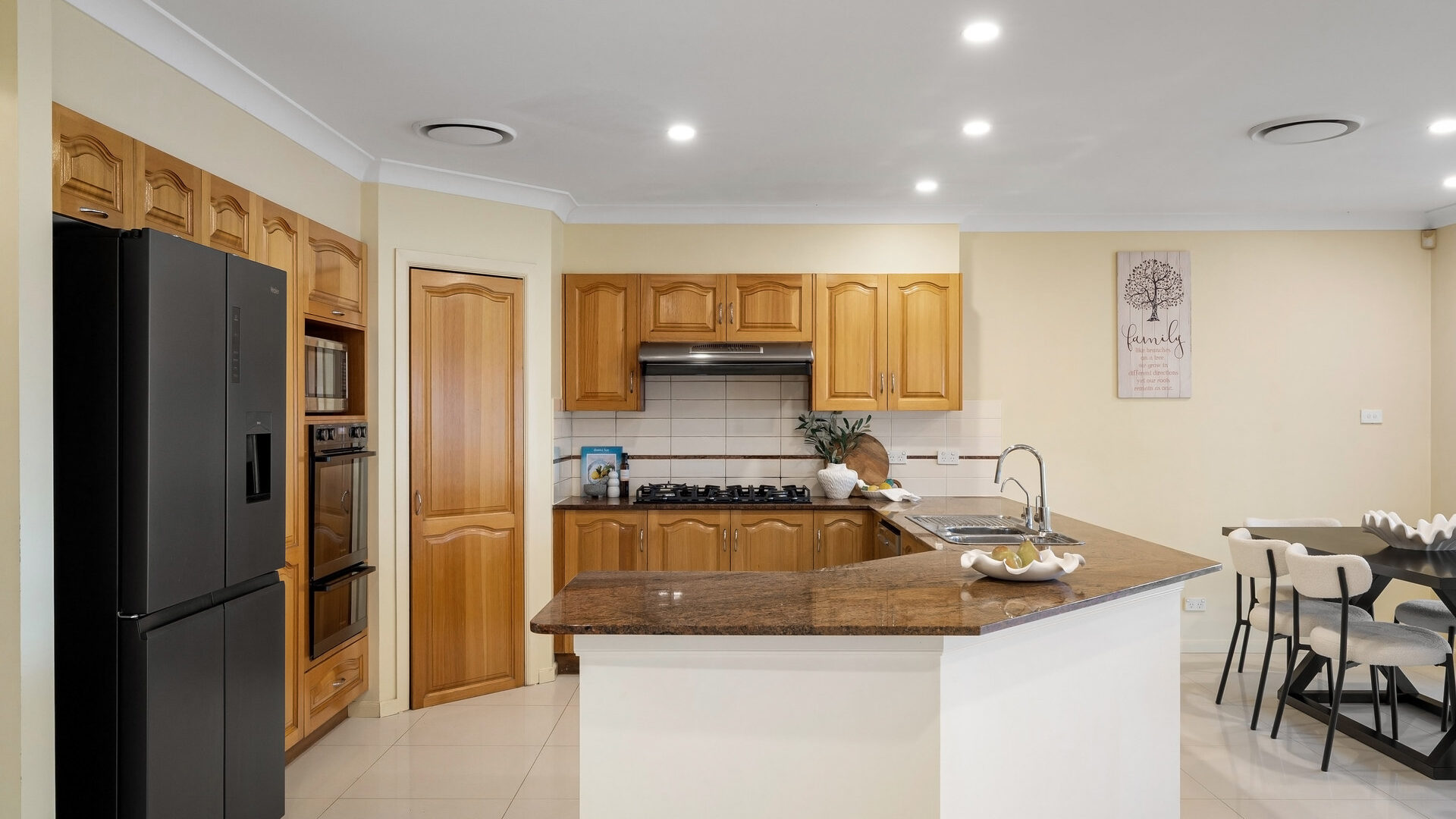 Auction - 49 The Crescent - New Property in Toongabbie - Real Estate by Andrew Tour