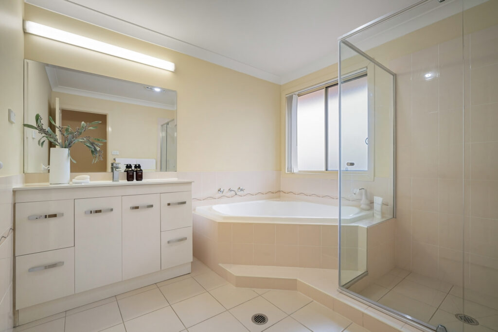 Auction - 49 The Crescent - New Property in Toongabbie - Real Estate by Andrew Tour