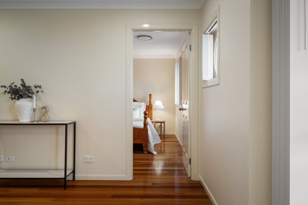 Auction - 49 The Crescent - New Property in Toongabbie - Real Estate by Andrew Tour