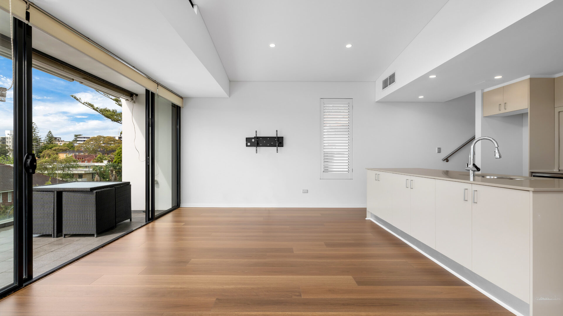 For Rent - 5/3 Penkivil Street - New Property in Bondi - Real Estate by 