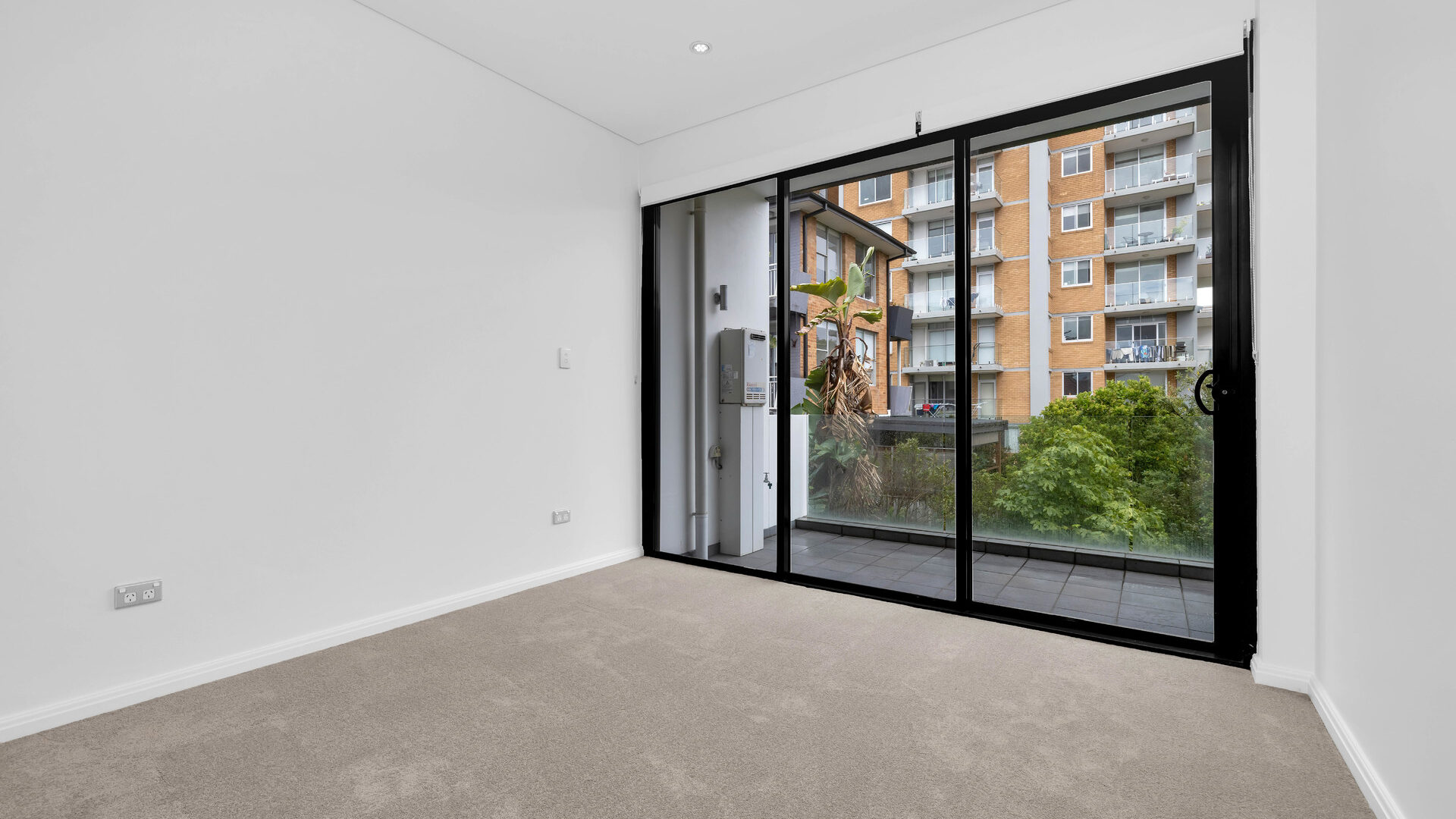 For Rent - 5/3 Penkivil Street - New Property in Bondi - Real Estate by 