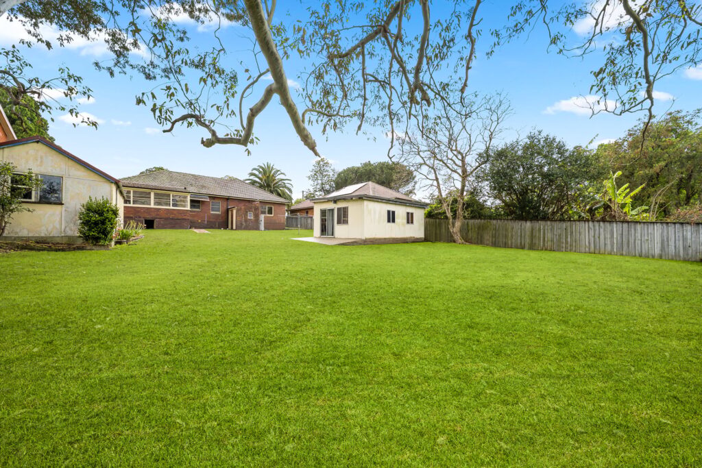 Auction - 16 Pearl Avenue - New Property in Epping - Real Estate by Teena Vaughan