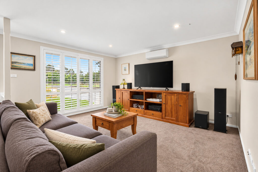 For Sale - 16 Aegean Court - New Property in Kellyville Ridge - Real Estate by Paul Land