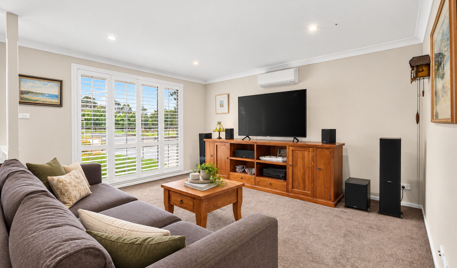 For Sale - 16 Aegean Court - New Property in Kellyville Ridge - Real Estate by Paul Land