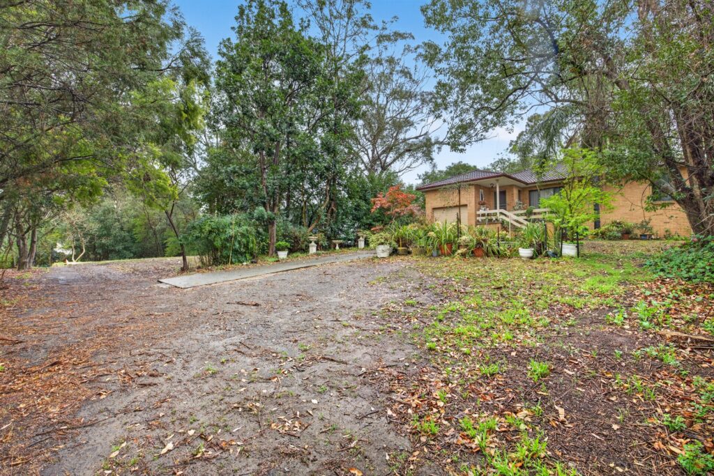 For Sale - 33 & 33a Binalong Road - New Property in Pendle Hill - Real Estate by Brad Panayiotou