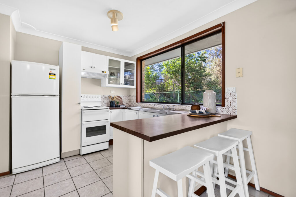 For Sale - 9 King Place - New Property in Kings Langley - Real Estate by Kim McChlery