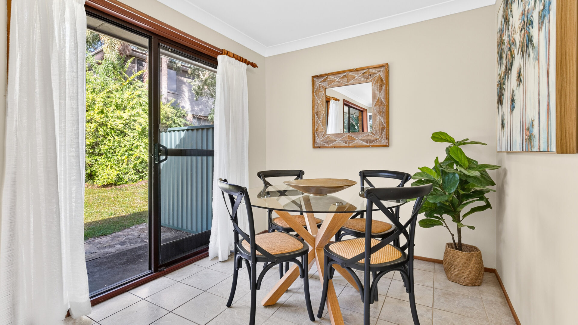 For Sale - 9 King Place - New Property in Kings Langley - Real Estate by Kim McChlery
