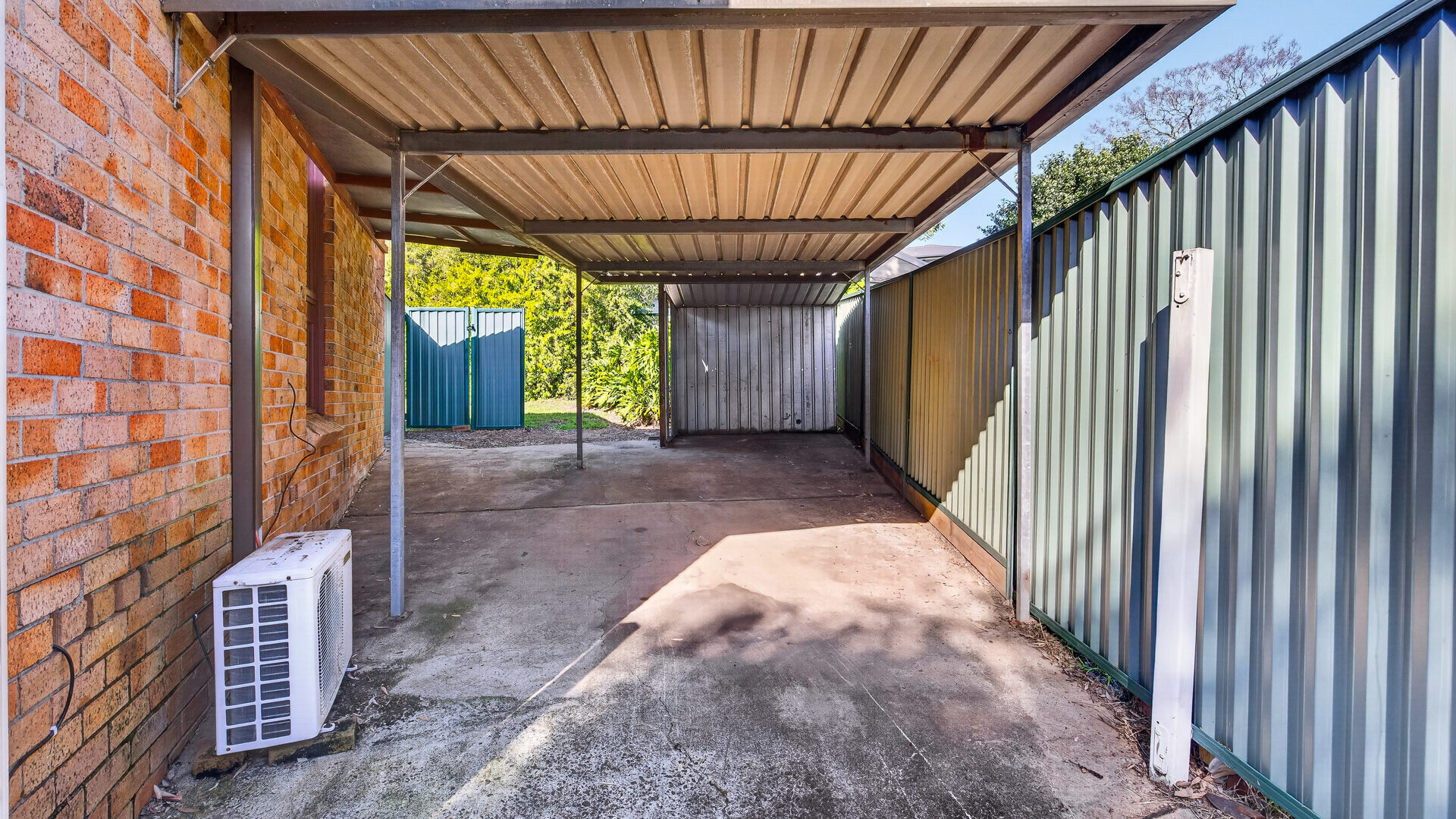 For Sale - 9 King Place - New Property in Kings Langley - Real Estate by Kim McChlery