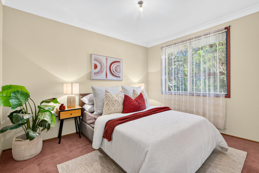 For Sale - 9 King Place - New Property in Kings Langley - Real Estate by Kim McChlery