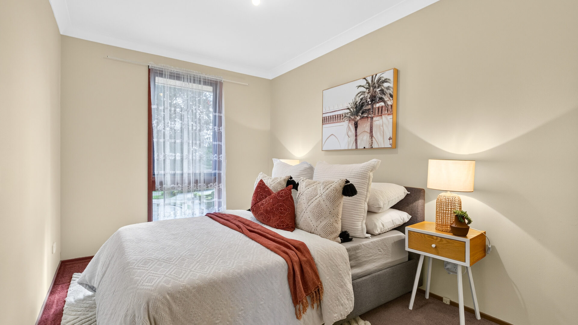 For Sale - 9 King Place - New Property in Kings Langley - Real Estate by Kim McChlery