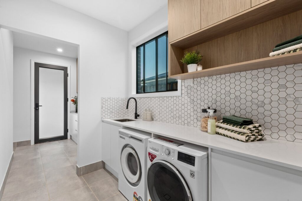 For Sale - 38 Sunburst Circuit - New Property in Gables - Real Estate by Ben Davenport