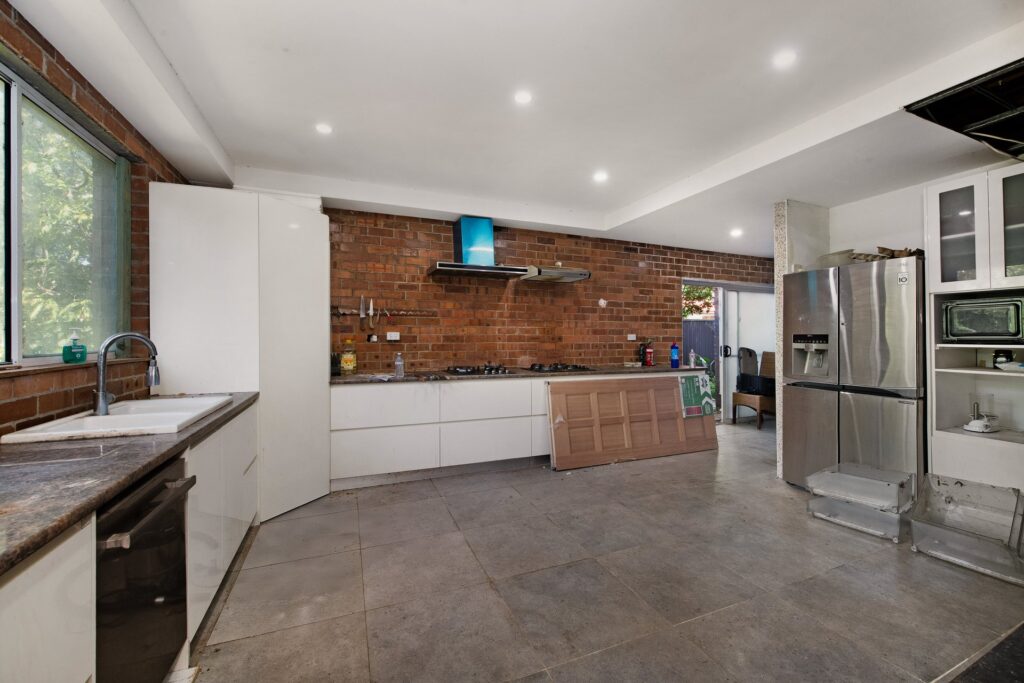 Auction - 1 Drayton Avenue - New Property in Castle Hill - Real Estate by Joshua Elder