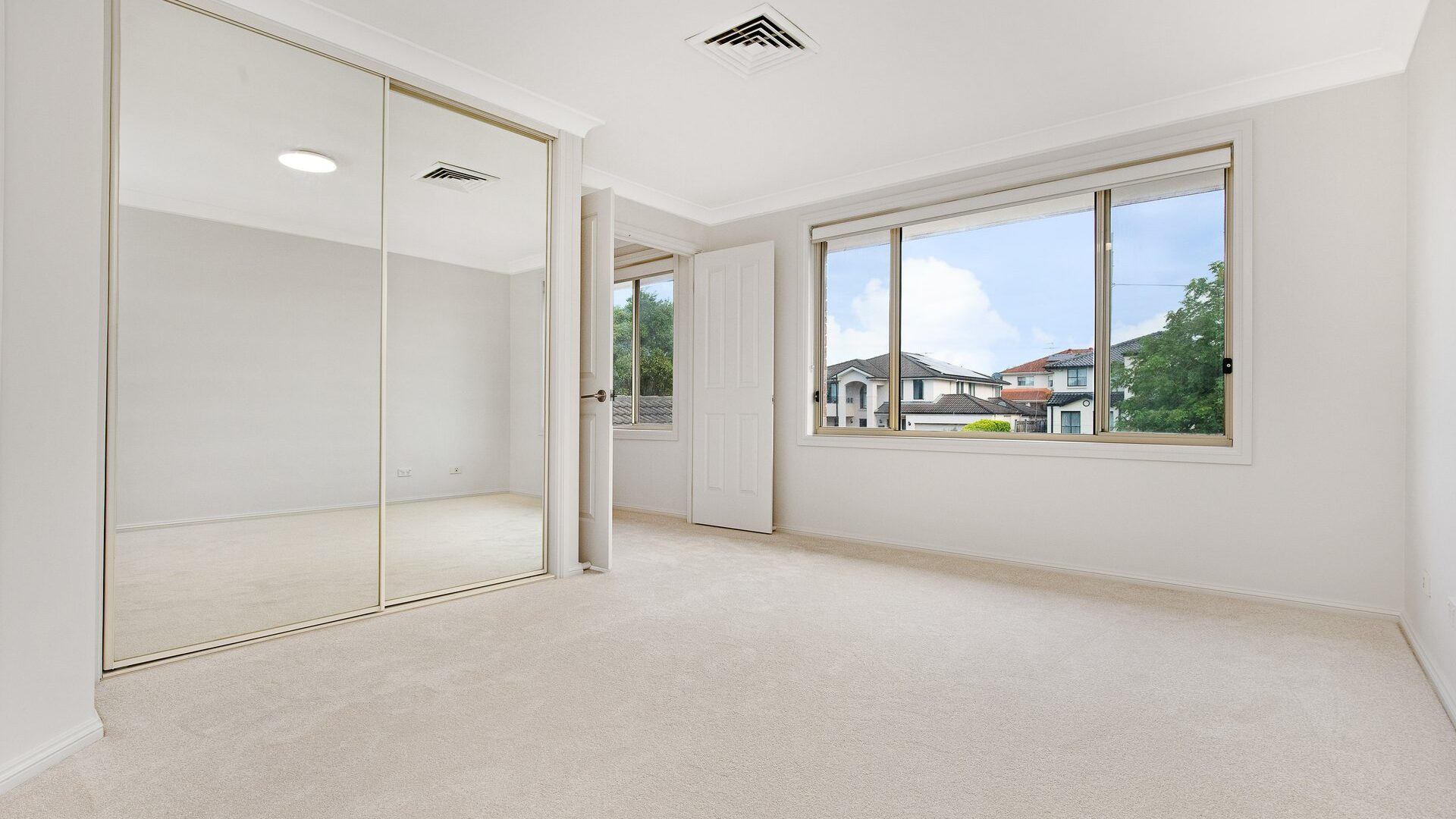 Auction - 205 Meurants Lane - New Property in Glenwood - Real Estate by Jamie Benjamin