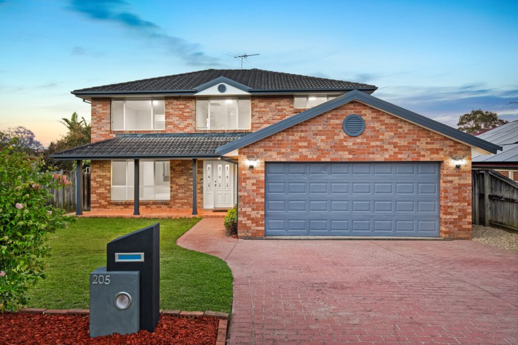 Auction - 205 Meurants Lane - New Property in Glenwood - Real Estate by Jamie Benjamin