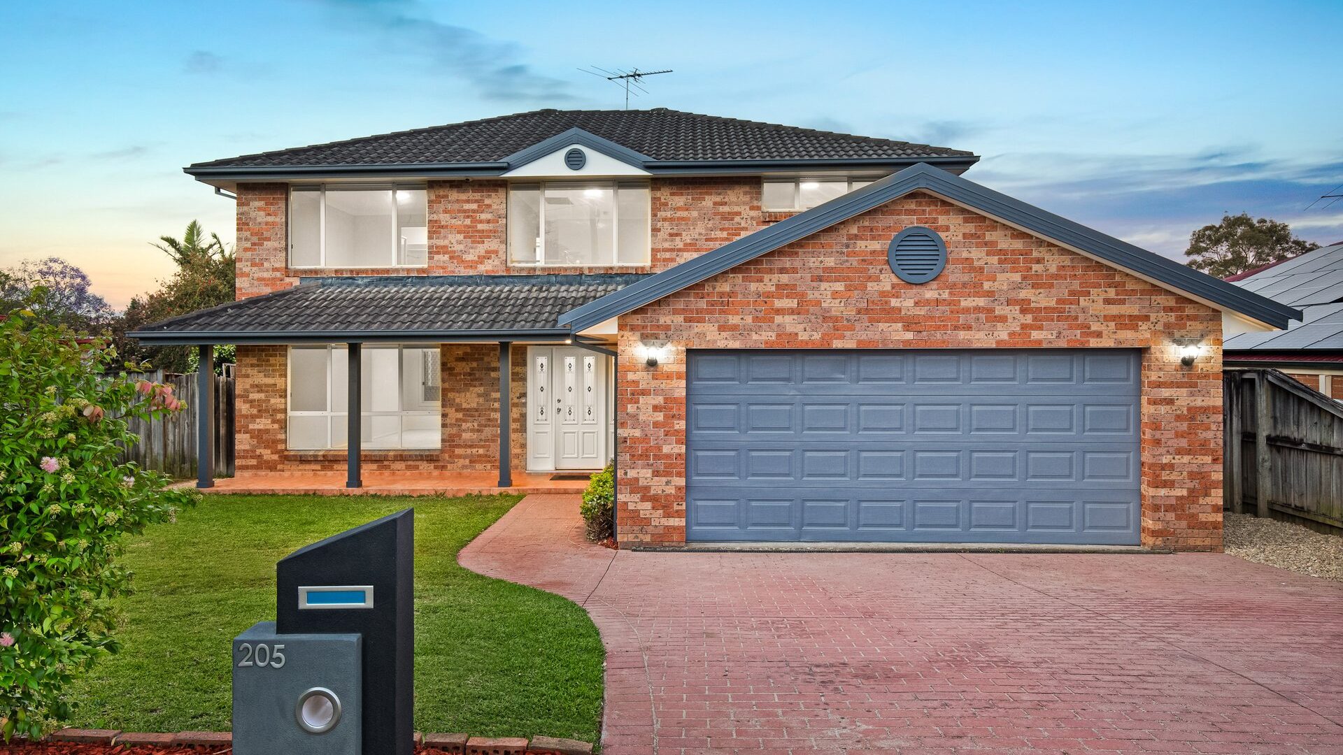 Auction - 205 Meurants Lane - New Property in Glenwood - Real Estate by Jamie Benjamin