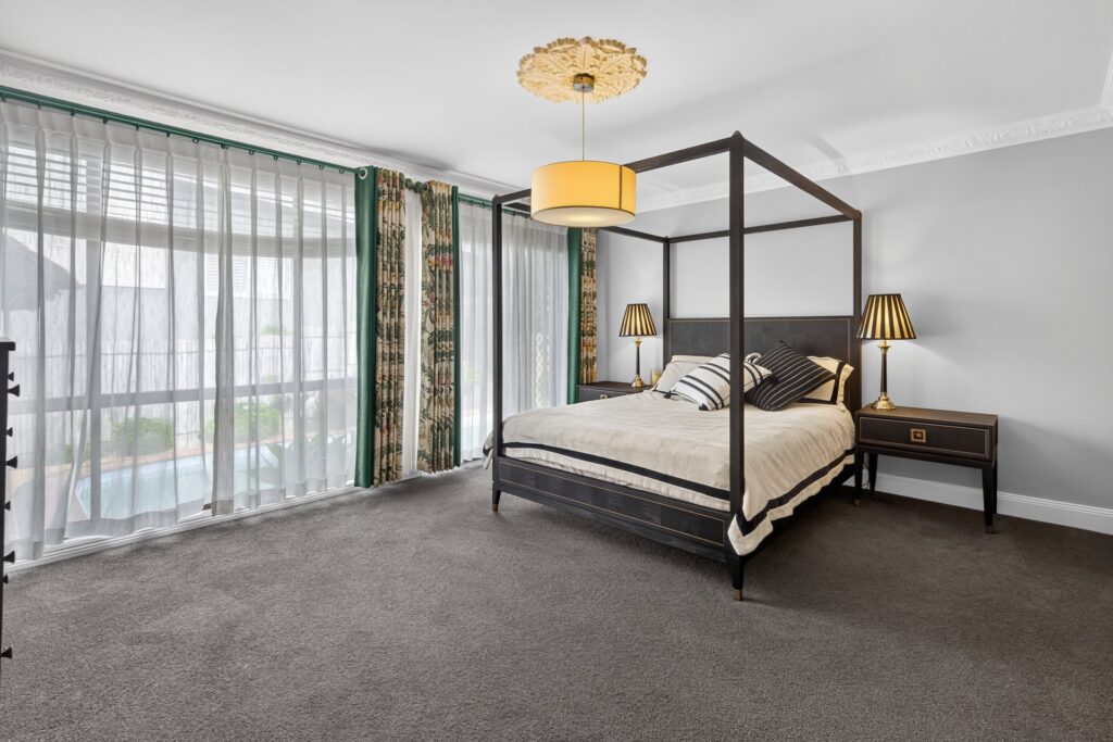 Auction - 18 Cansdale Place - New Property in Castle Hill - Real Estate by Peter Pokorny