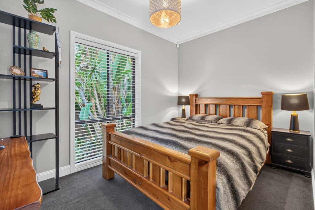 Auction - 18 Cansdale Place - New Property in Castle Hill - Real Estate by Peter Pokorny